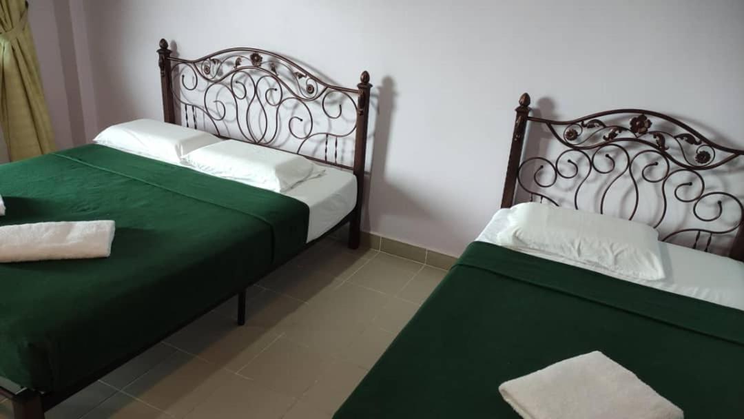 Kanza Beach Inn Marang Extérieur photo