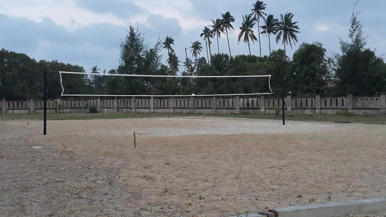 Kanza Beach Inn Marang Extérieur photo