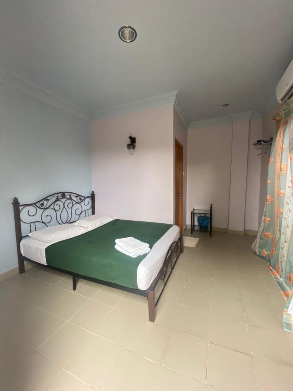 Kanza Beach Inn Marang Extérieur photo