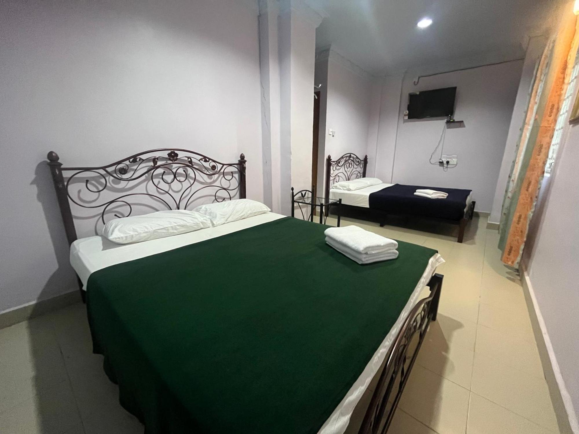 Kanza Beach Inn Marang Extérieur photo